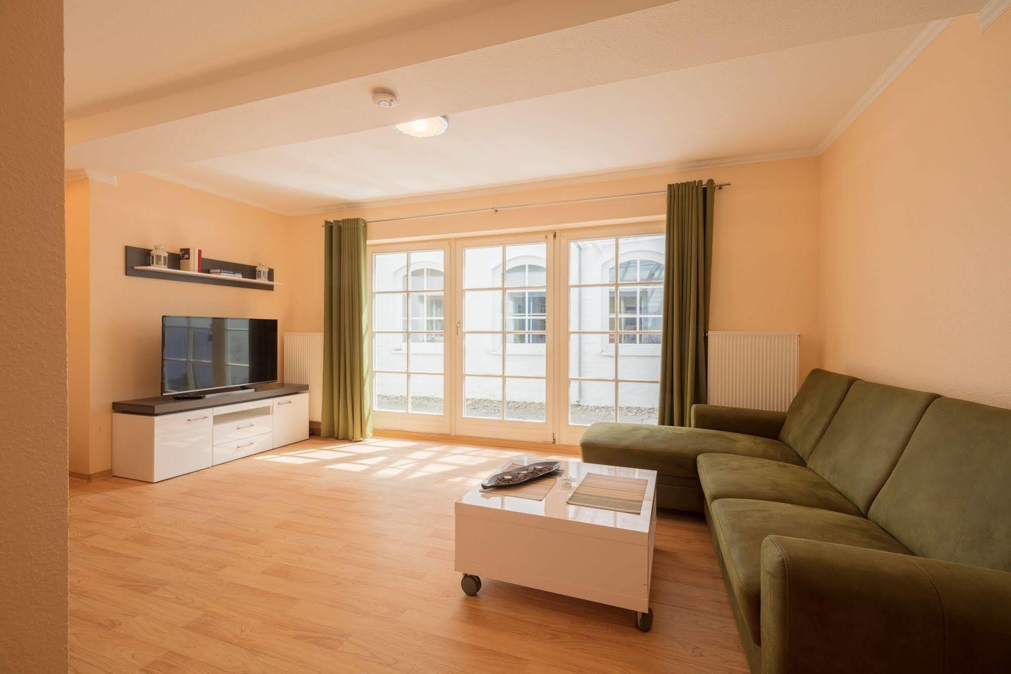 Hotel An Der Stadtmauer Muehlhausen  Ngoại thất bức ảnh